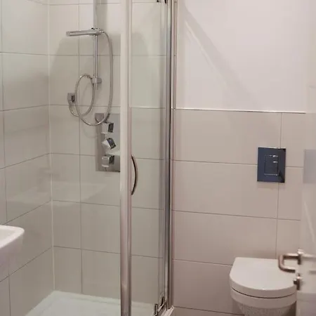 10 Penthouse 2 Bedrooms, Sleeps X 4 * York